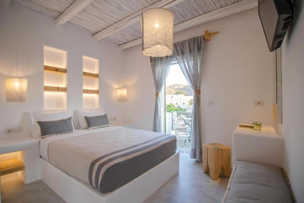 Villa Surplombant Le Port D'Ios, Cyclades Grecques Exterior photo