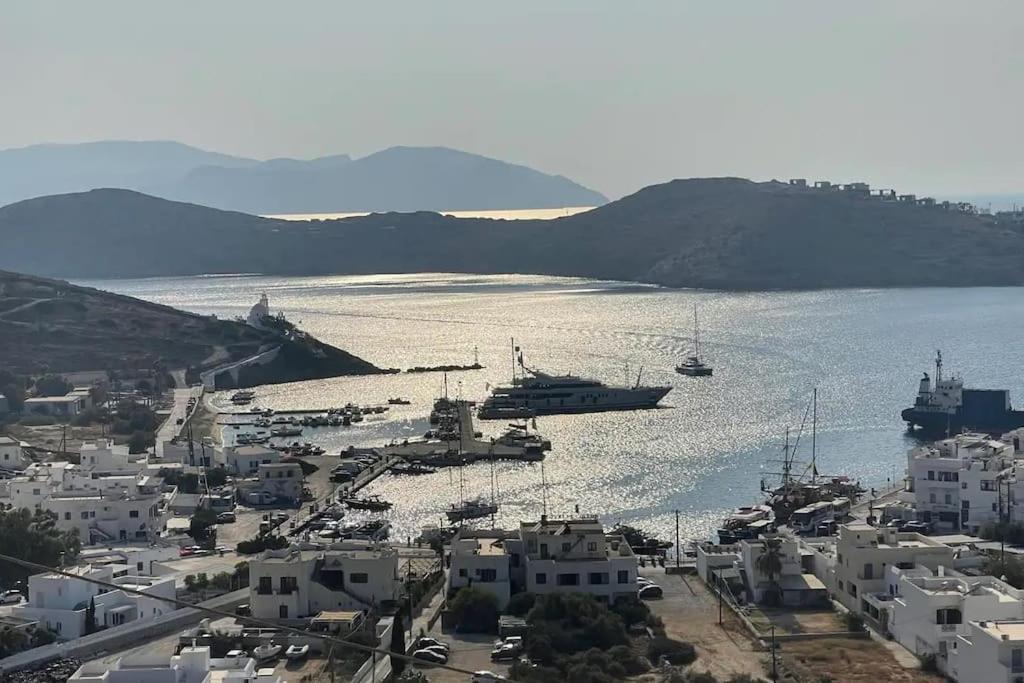 Villa Surplombant Le Port D'Ios, Cyclades Grecques Exterior photo
